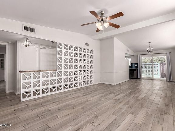 5th image of 4246 N 31st Pl #1