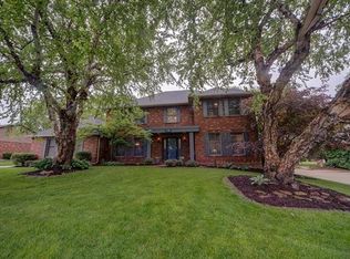 118 Sun Lake Dr, Belleville, IL 62221
