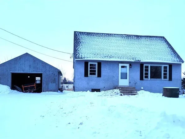 703 E 41st St, Hibbing, MN 55746