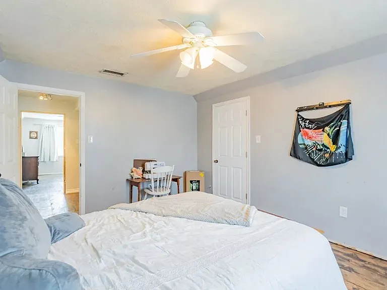 4034 Stillwood Ln — Photo 28