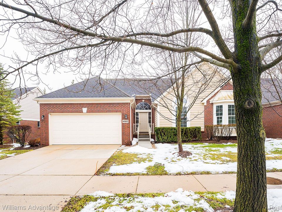 1st image of 40807 Lenox Park Dr