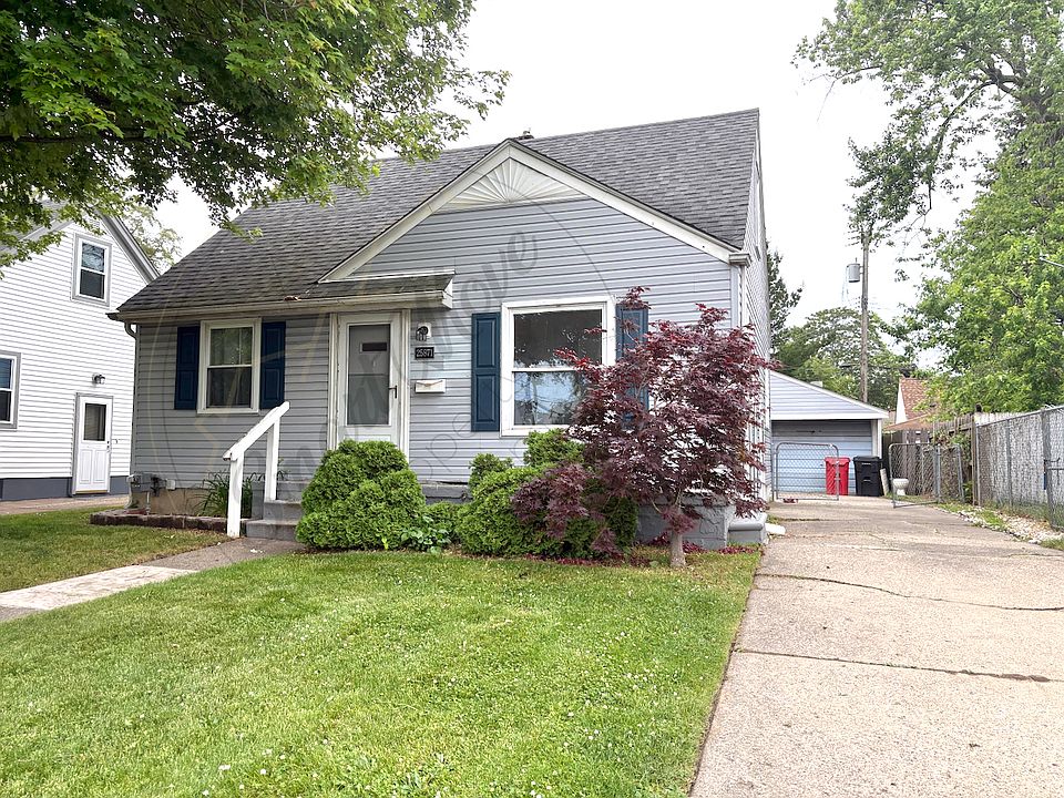 1st image of 25871 Oakland St