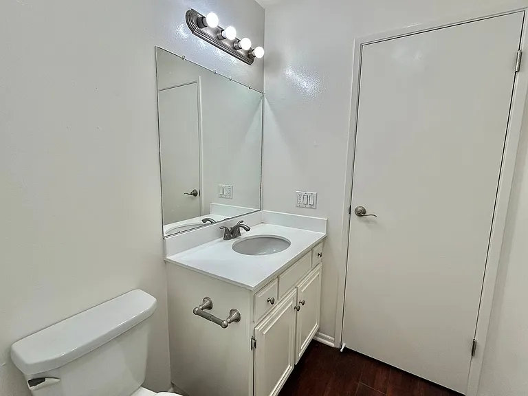 Monte Vista Townhomes — Photo 22