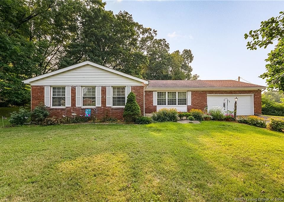 1st image of 8725 N Dogwood Dr