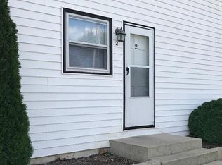 1329 N Linden St APT 2, Bloomington, IL 61701