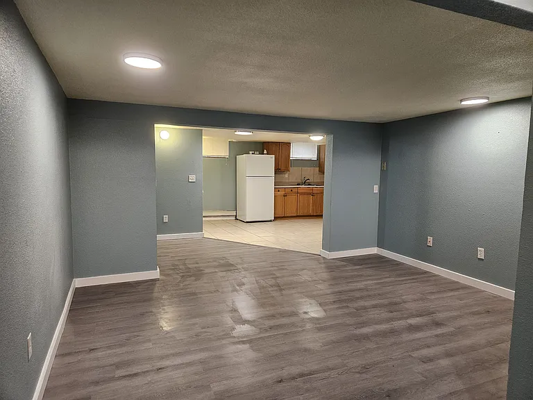 Living area and kitchen/dining space.