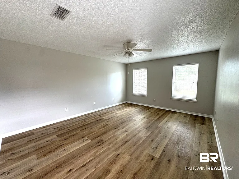 9964 Hollowbrook Ave — Photo 21