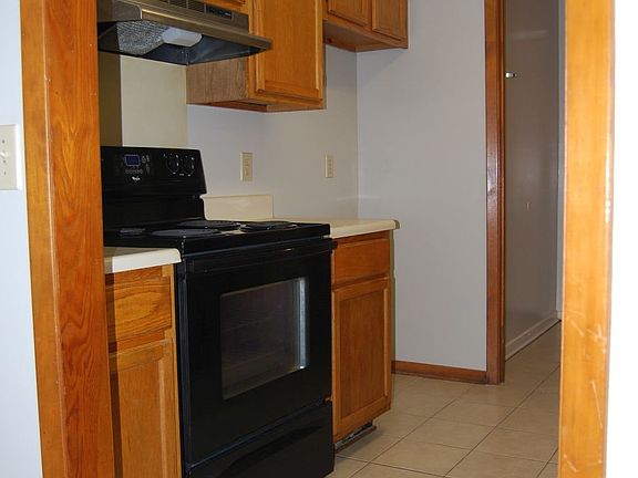 kitchen has electric stove