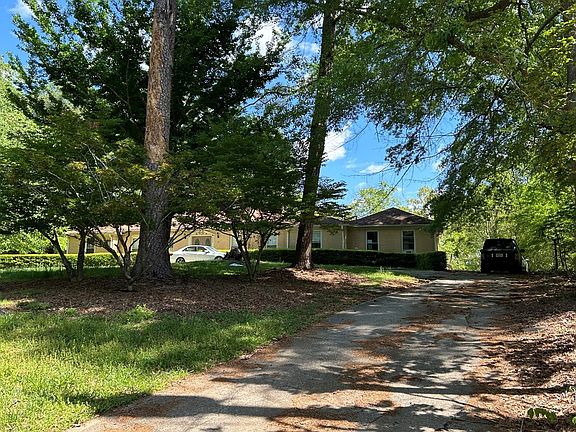 2nd image of 2342 Hudson Dr SW