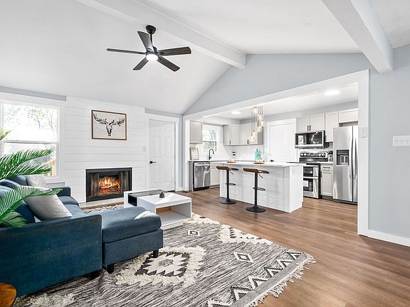 5th image of 3487 Arvin Dr