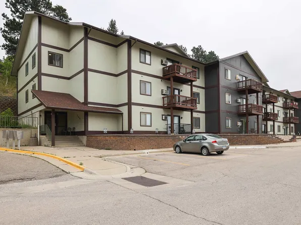 744 Prospect Ave, Lead, SD 57754