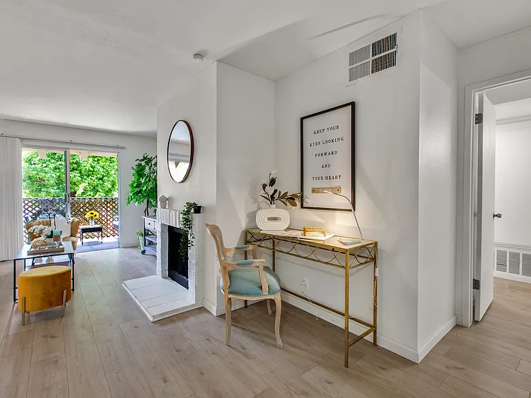 247 N Capitol Ave #280 — Photo 16