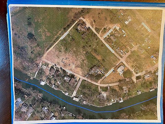 Arial view of 4 lots & river