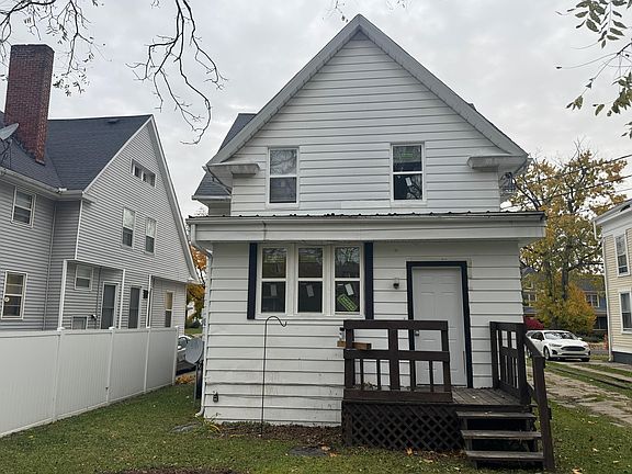 2nd image of 728 W Colfax Ave