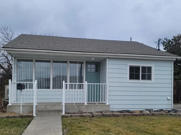 617 Thayer Dr, Richland, WA 99352