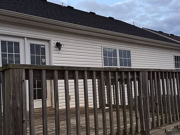 4th image of 3436 Foxrun Ln