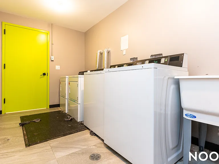 340 Rutland Rd #1B — Photo 13