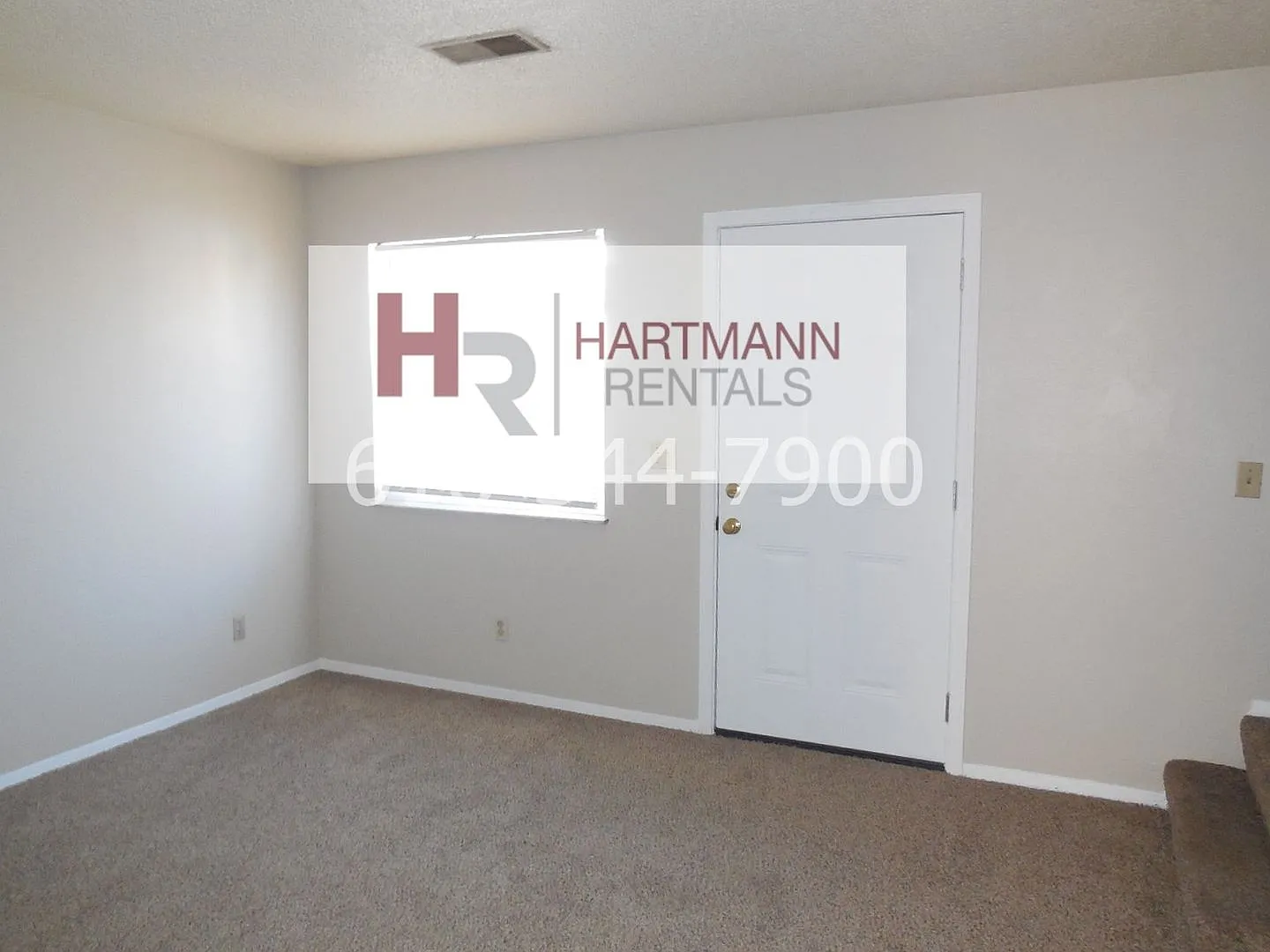 1107 Arrowhead — Photo 2