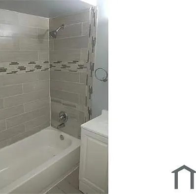 5 bed, $3,300 — Photo 3