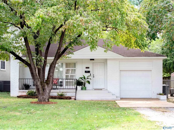 1604 Oshaughnessy Ave NE, Huntsville, AL 35801