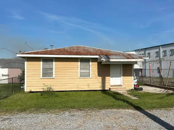 1301 Woodrow St, Houma, LA 70363