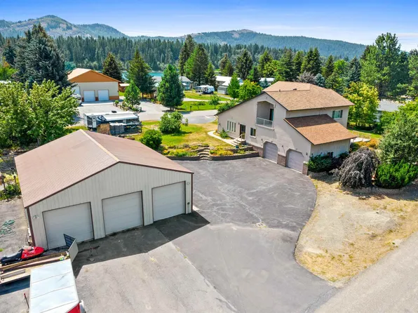 171 Sunnyside Dr, Newport, WA 99156