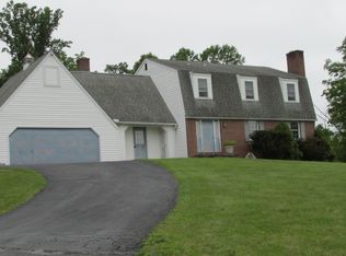 234 Swan Rd, Hollidaysburg, PA 16648