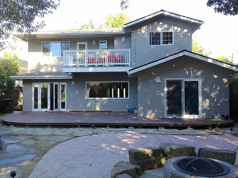 2nd image of 272 Santa Margarita Ave
