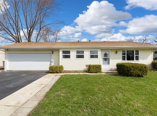 346 Hanover Dr, Bolingbrook, IL