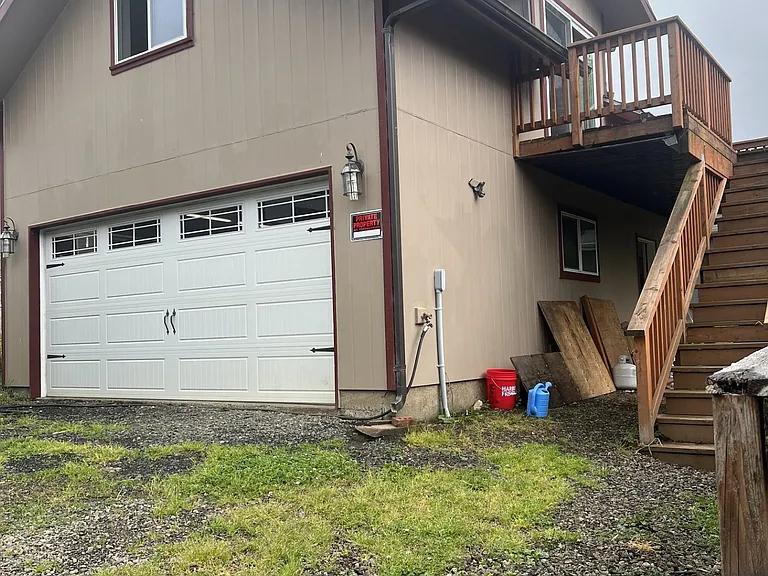 235B NE Metcalf Ave #B — Photo 10