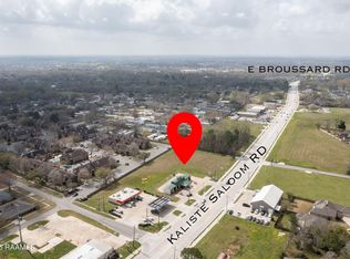3015 Kaliste Saloom Rd, Lafayette, LA 70508