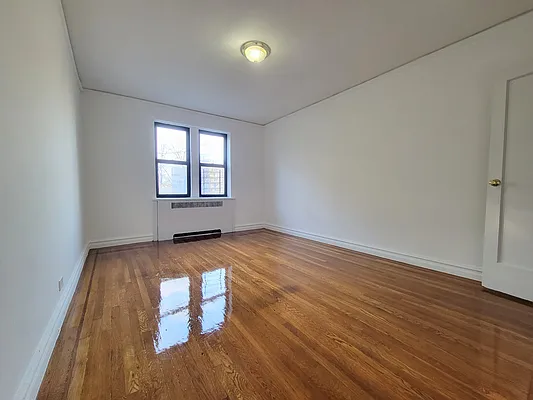 Rented by Bruma Realty LLC | media 4