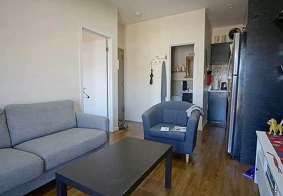 2nd image of 171 Hancock St APT 3