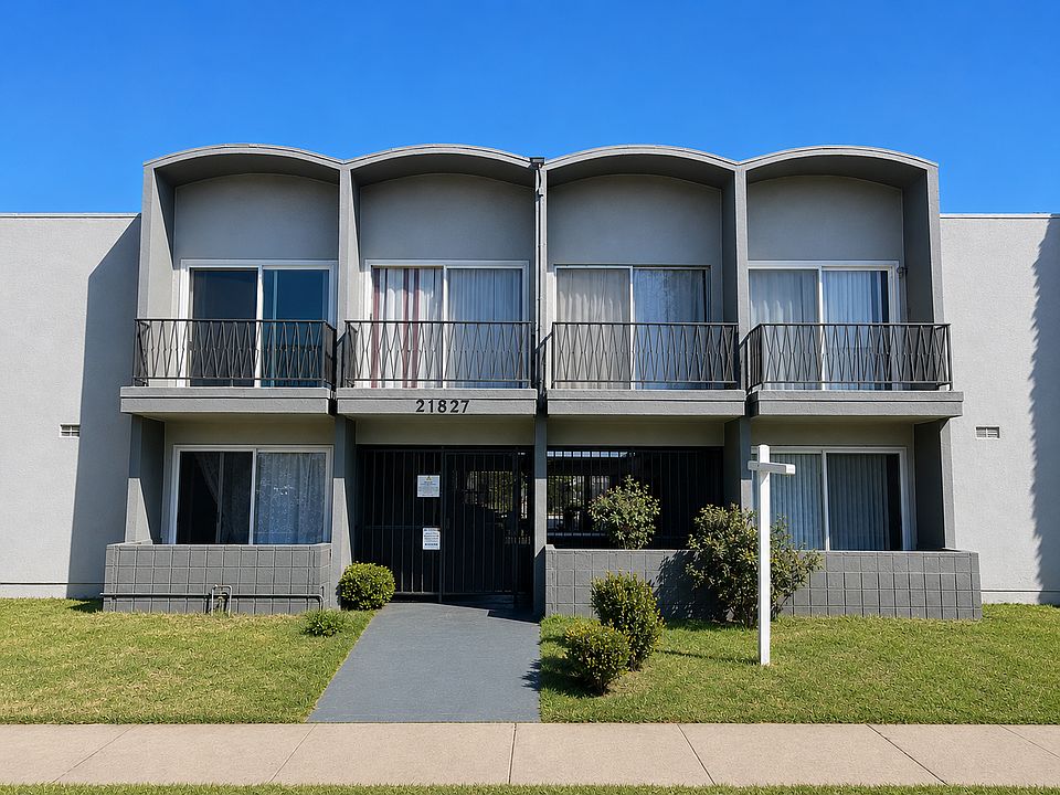 1st image of 21827 Lanark St APT 17