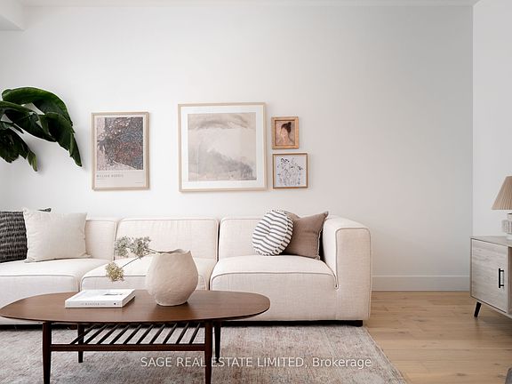 4th image of 2345 Usman Rd