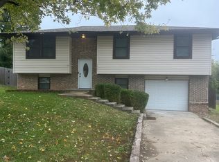 1305 Mernie Dr, Jefferson City, MO 65109