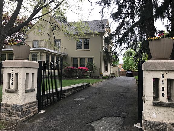 Wrap around driveway