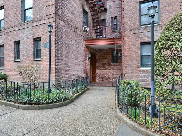 34-40 78th St APT 2B, Queens, NY 11372