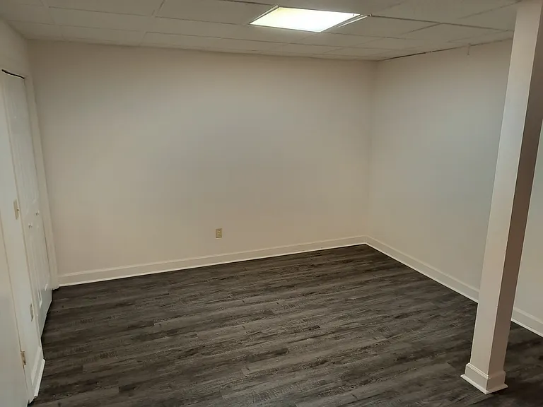 415 Raintree Pl — Photo 13