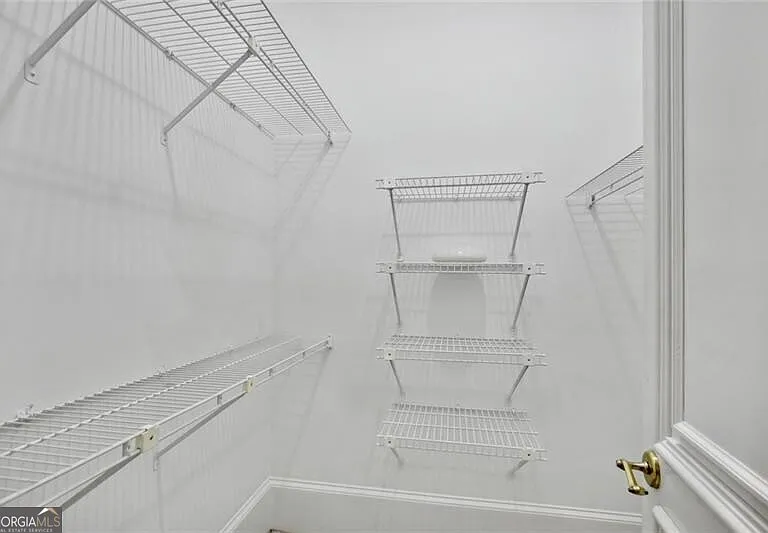 2770 Carmon On Wesley NW — Photo 16