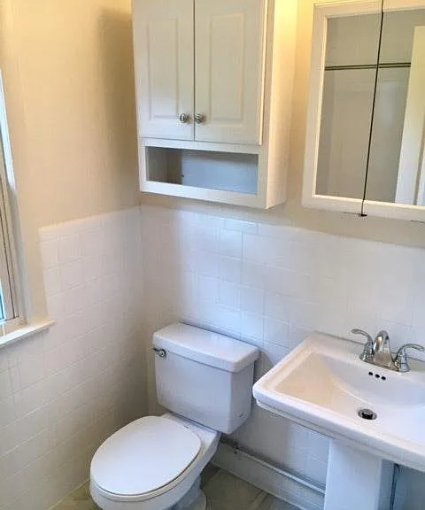 26 Hobart Ln #26 — Photo 8
