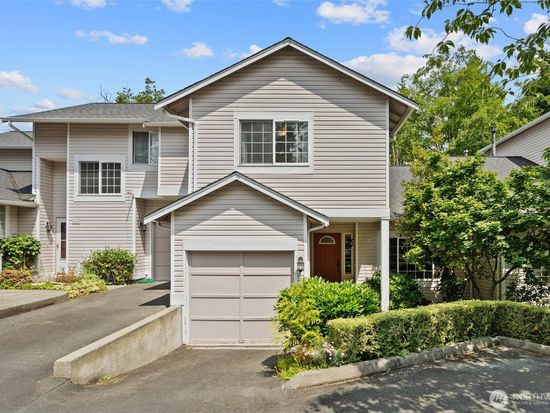 8629 240th Street SW #B4, Edmonds, WA 98026