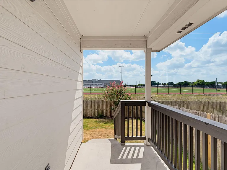 6033 Roma St — Photo 26