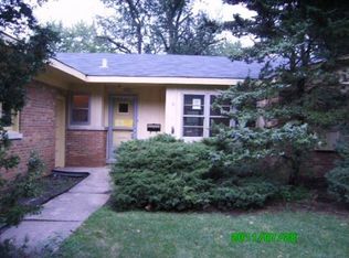 1025 Warrenville Rd, Wheaton, IL 60189