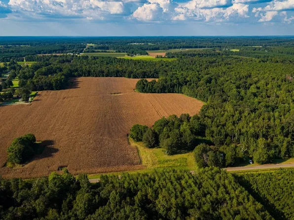 1805 Stanley Rd, Caledonia, MS 39740