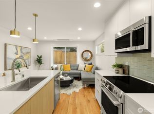 317 NW 86th St, Seattle, WA 98117