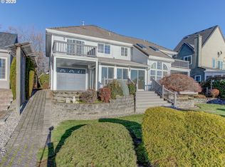 404 N Lotus Isle Dr, Portland, OR 97217