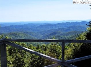 400 Chastain Dr, Blowing Rock, NC 28605
