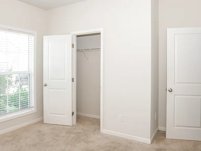 12847 Tallulah Dr — Photo 12