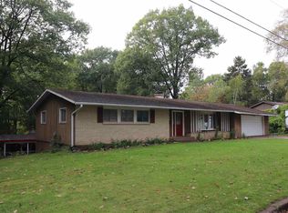301 Cherry Ave, Kingsford, MI 49802
